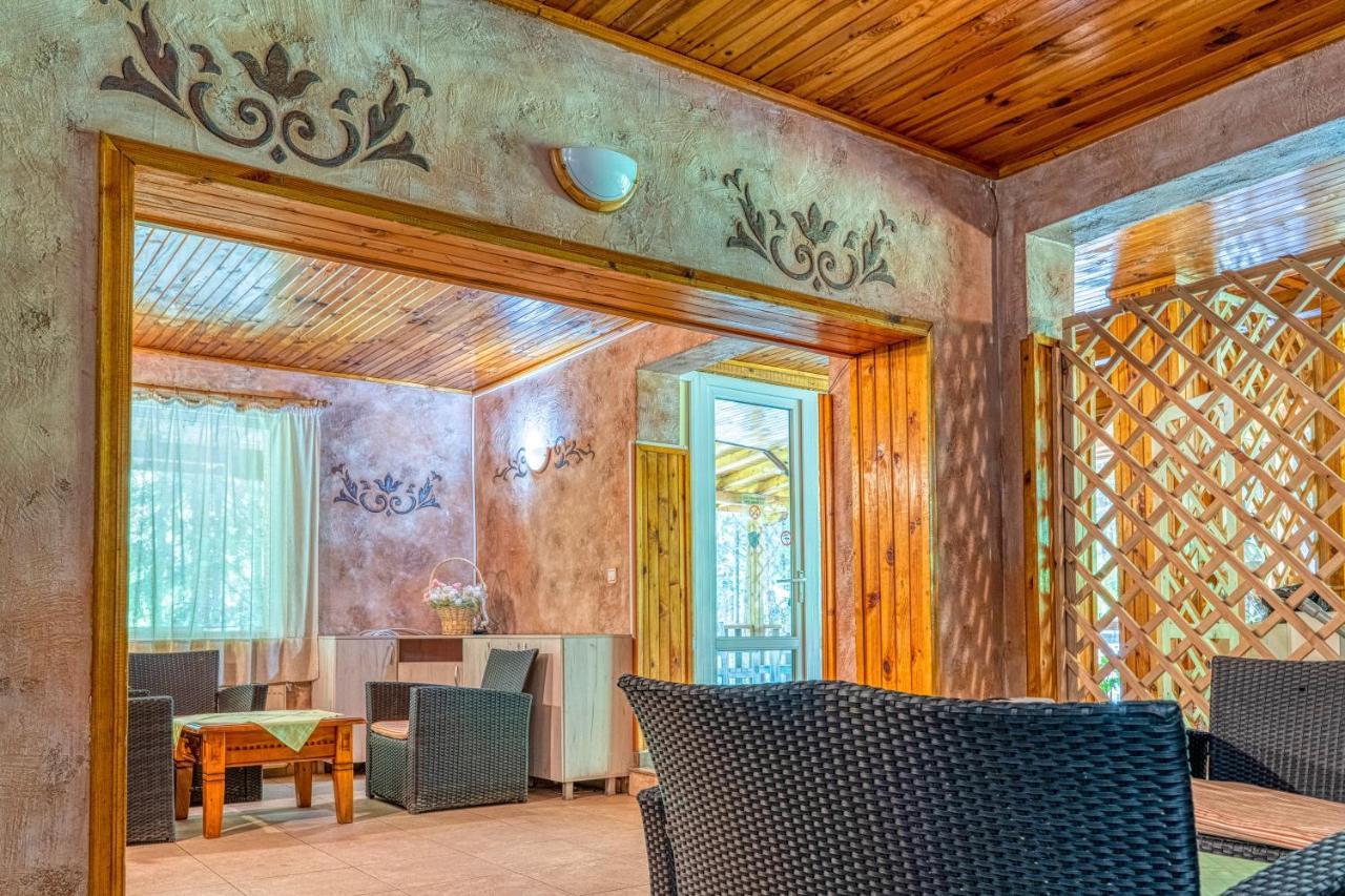 Крушун - Единствена На Метри От Водопадите, Krushun - The Only Stay Just Meters From The Waterfalls Kruszuna Zewnętrze zdjęcie