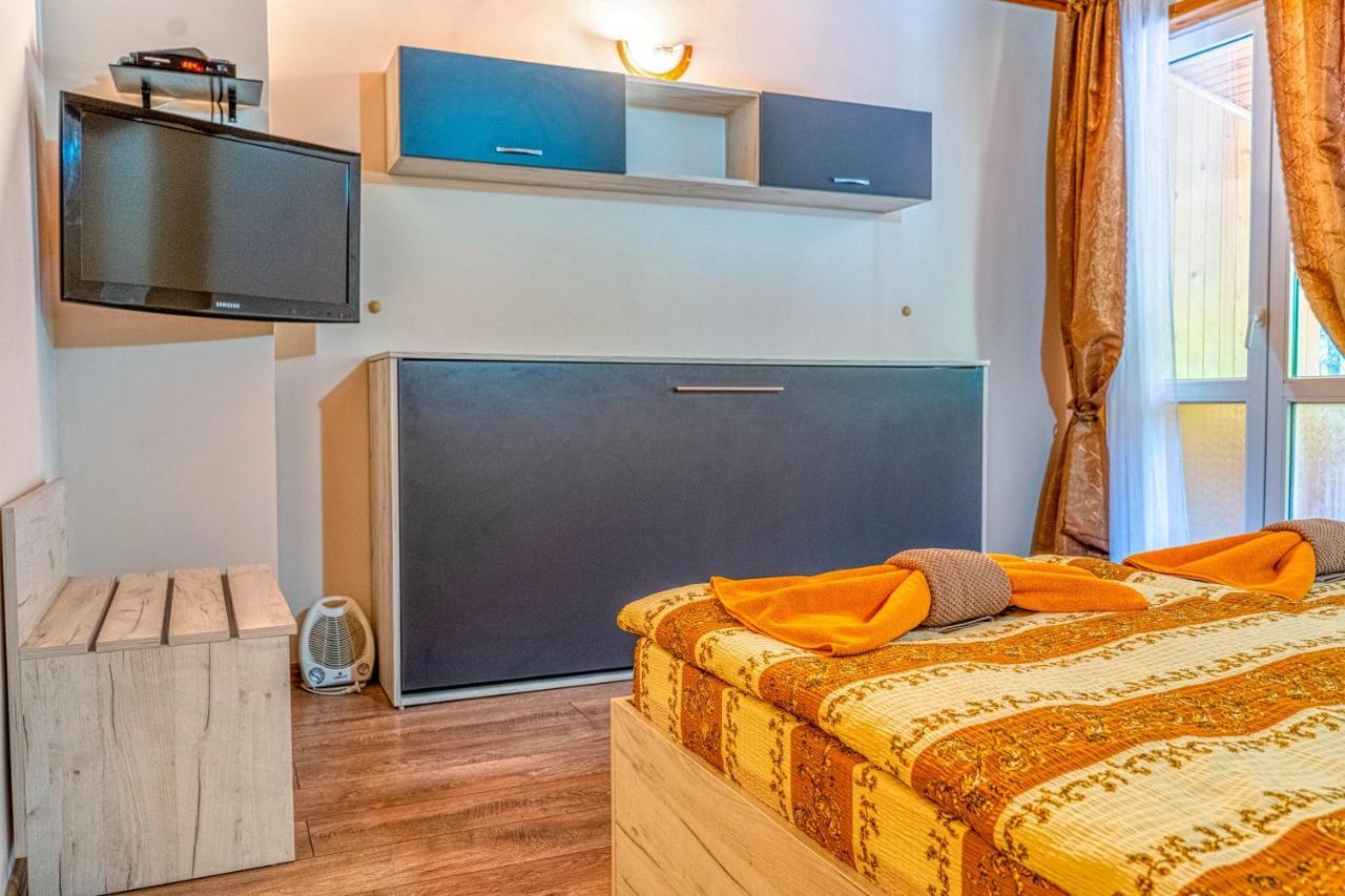 Крушун - Единствена На Метри От Водопадите, Krushun - The Only Stay Just Meters From The Waterfalls Kruszuna Zewnętrze zdjęcie